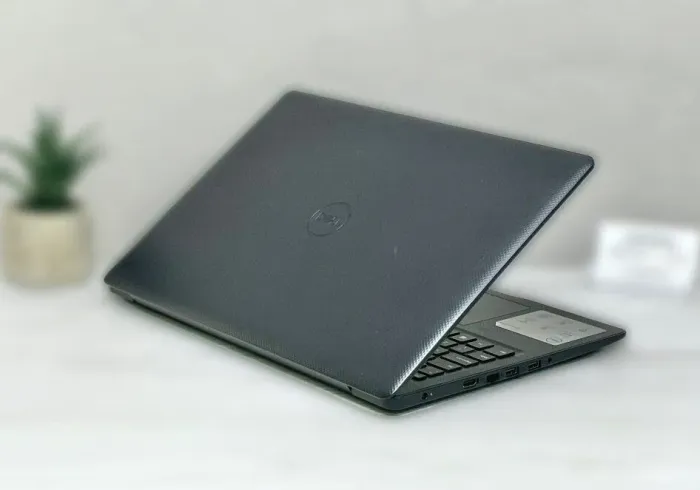 Ультрабук Asus Vivobook F1500EA / 15.6" (1920x1080) TN / Intel Core i5-1135G7 (4 (8) ядра по 2.4 - 4.2 GHz) / 8 GB DDR4 / 256 GB SSD NVMe / Intel Iris Xe Graphics / WebCam б/в - зображення 4