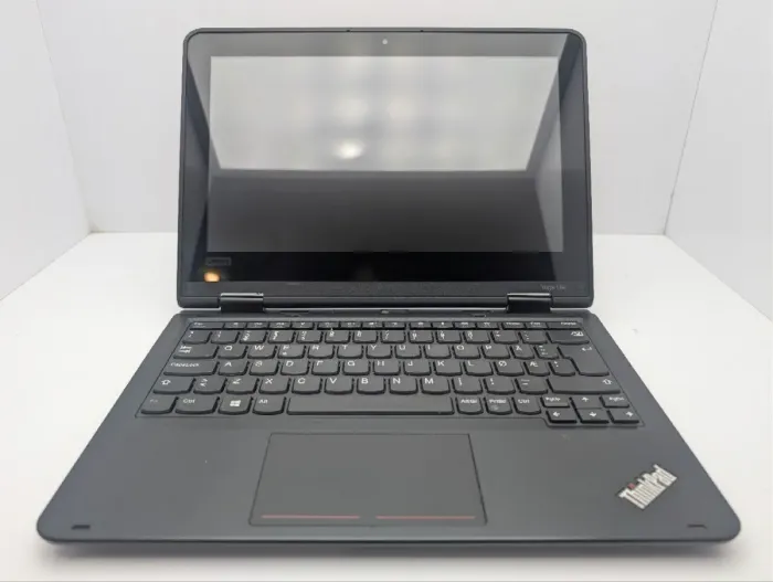 Нетбук-трансформер Lenovo ThinkPad Yoga 11e / 11.6" (1366x768) TN Touch / Intel Celeron N4100 (4 ядра по 1.1 - 2.4 GHz) / 4 GB DDR3 / 120 GB SSD / Intel HD Graphics 500 / WebCam б/в - зображення 3