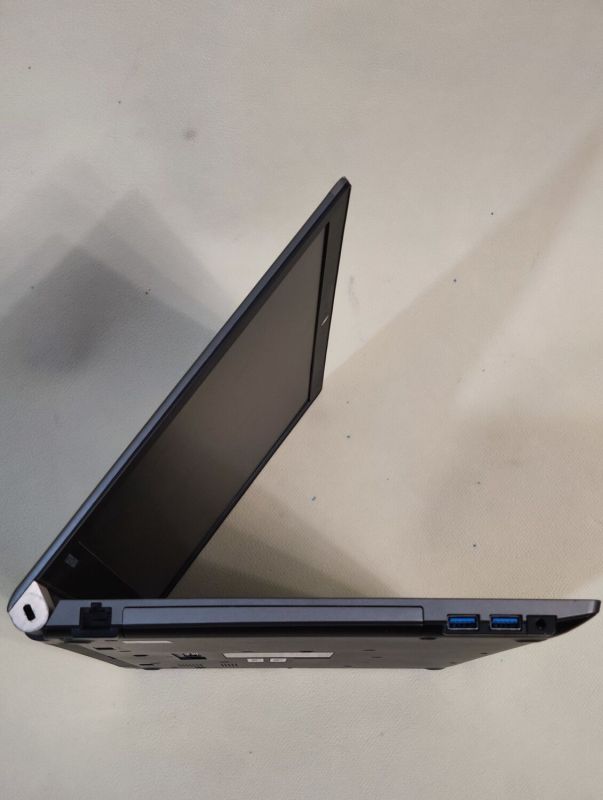 Ноутбук Toshiba Tecra Z50-E / 15.6" (1366x768) TN / Intel Core i5-7300U (2 (4) ядра по 2.6 - 3.5 GHz) / 8 GB DDR4 / 256 GB SSD / Intel HD Graphics 620 / WebCam б/в - зображення 5