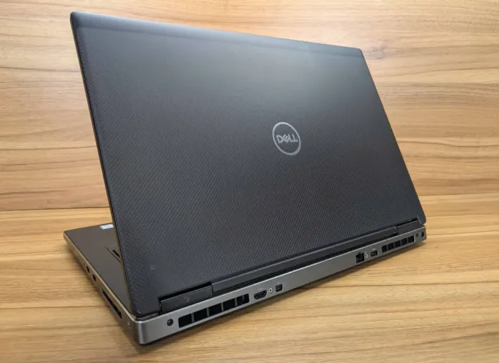 Мобільна робоча станція Dell Precision 7730 / 17.3" (1920x1080) IPS / Intel Core i7-8850H (6 (12) ядер по 2.6 - 4.3 GHz) / 32 GB DDR4 / 512 GB SSD / nVidia Quadro P3200, 6 GB GDDR5, 192-bit / WebCam / Windows 10 б/в - зображення 7