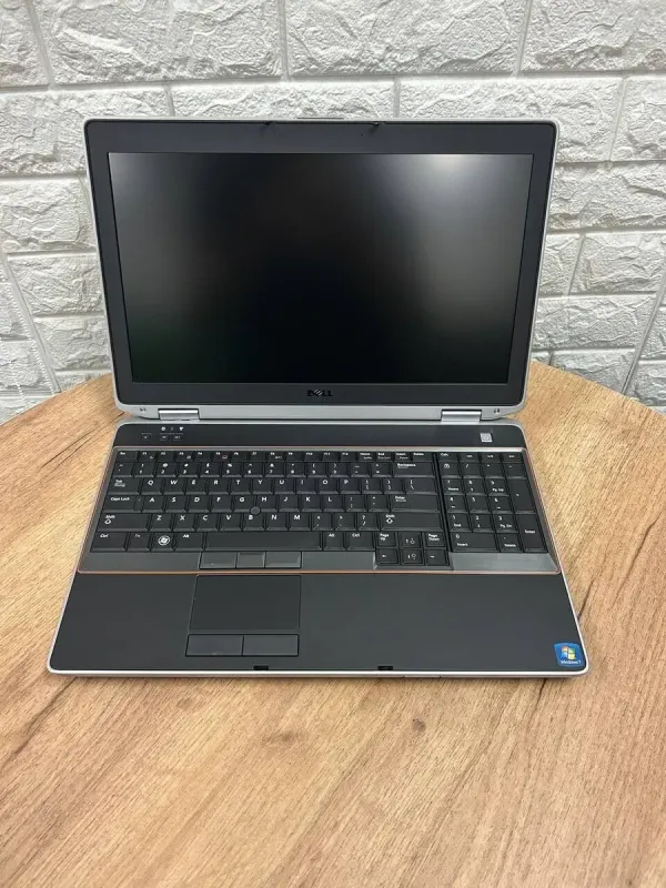 Ноутбук Б-клас Dell Latitude E6520 / 15.6" (1366x768) TN / Intel Core i5-2410M (2 (4) ядра по 2.3 - 2.9 GHz) / 4 GB DDR3 / 500 GB HDD / nVidia NVS 4200M, 1 GB GDDR3, 64-bit / HDMI б/в - зображення 6