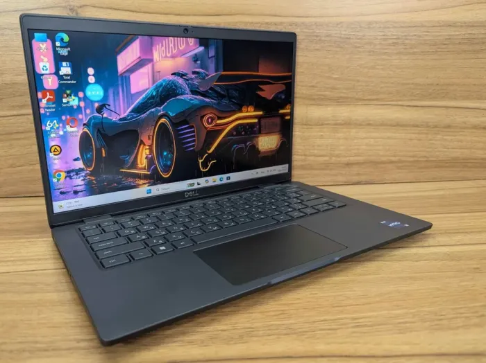 Ультрабук Dell Latitude 7430 / 14" (1920x1080) IPS / Intel Core i7-1265U (10 (12) ядер по 3.6 - 4.8 GHz) / 16 GB DDR4 / 256 GB SSD / Intel Iris Xe Graphics / WebCam / TouchID / Windows 11 б/в - зображення 4