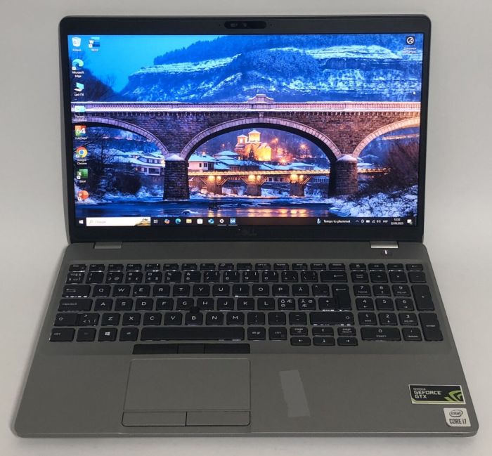 Мобільна робоча станція Б-класу Dell Precision 3551 / 15,6" (1920x1080) IPS / Intel Core i7-10750H (6 (12) ядер по 2,6 - 5,0 ГГц) / 32 ГБ DDR4 / 512 ГБ SSD NVMe / nVidia Quadro P620, 4 ГБ GDDR5, 128-біт / WebCam / Win 10 Pro б/в - зображення 2