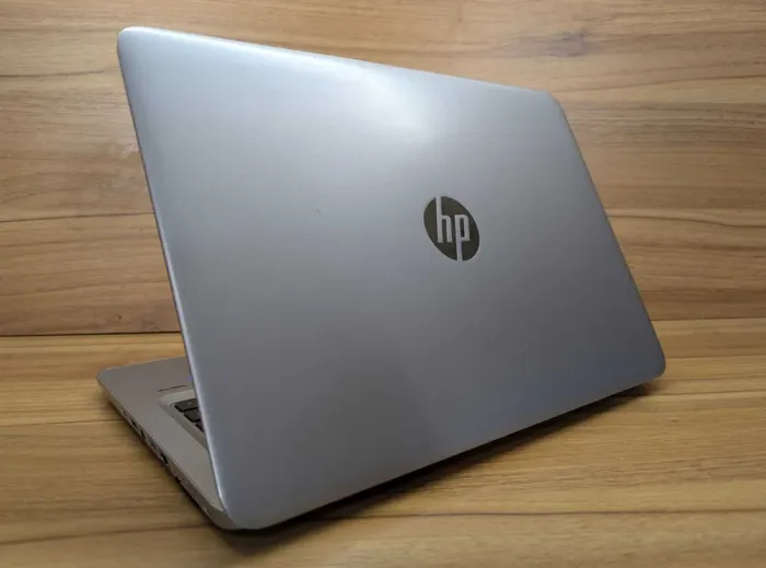 Ультрабук HP EliteBook 840 G3 / 14" (1920x1080) IPS / Intel Core i7-6600U (2 (4) ядра по 2.6 - 3.4 GHz) / 8 GB DDR4 / 240 GB SSD / Intel HD Graphics 520 / TouchID / HDMI / Windows 10 б/в - зображення 7