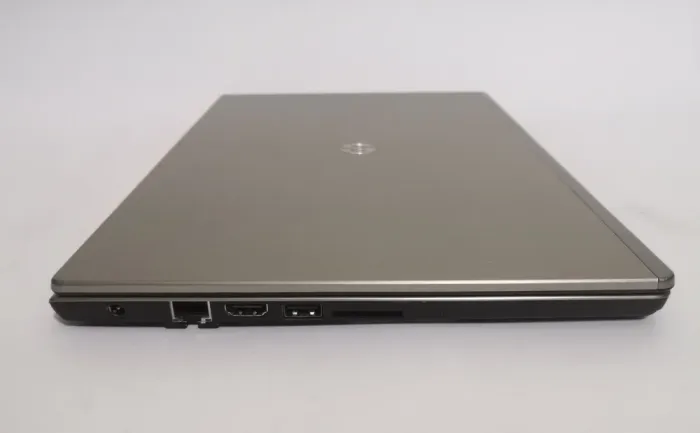 Ультрабук HP Folio 13-2000 / 13.3" (1366x768) TN / Intel Core i5-2467M (2 (4) ядра по 1.6 - 2.3 GHz) / 8 GB DDR4 / 128 GB SSD / Intel HD Graphics 3000 / WebCam б/в - зображення 6