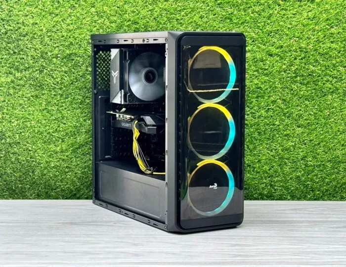 Ігровий ПК AeroCool SI-5200 Tower / Intel Core i5-9400F (6 ядер по 2.9 - 4.1 GHz) / 32 GB DDR4 / 1000 GB SSD / nVidia GeForce GTX 1660, 6 GB GDDR5, 192-bit / 650W / Win 11 б/в - зображення 2