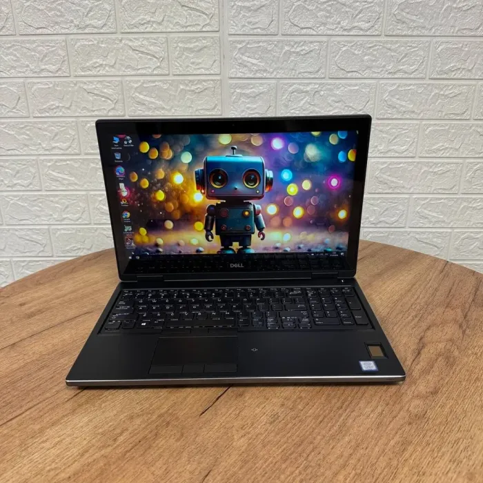 Мобільна робоча станція Б-клас Dell Precision 7530 / 15.6" (1920x1080) IPS / Intel Core i7-8750H (6 (12) ядер по 2.2 - 4.1 GHz) / 16 GB DDR4 / 256 GB SSD / nVidia Quadro P2000, 4 GB GDDR5, 128-bit / WebCam б/в - зображення 2