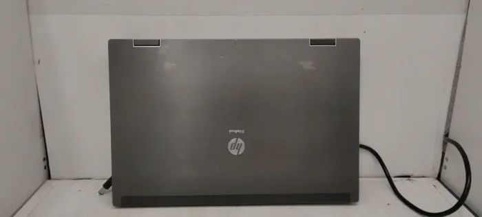 Ноутбук HP EliteBook 8540w / 15.6" (1600x900) TN / Intel Core i5-540M (2 (4) ядра по 2.53 - 3.07 GHz) / 4 GB DDR3 / 320 GB HDD / nVidia Quadro FX 880M, 1 GB DDR3, 128-bit / АКБ не тримає б/в - зображення 6