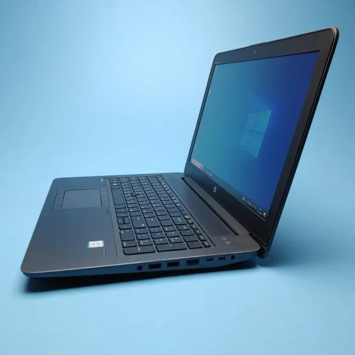 Мобільна робоча станція HP ZBook 15 G3 / 15.6" (1920x1080) IPS / Intel Core i7-6700HQ (4 (8) ядра по 2.6 - 3.5 GHz) / 16 GB DDR4 / 256 GB SSD / nVidia Quadro M1000M, 2 GB GDDR5, 128-bit / WebCam / Win 10 Pro б/в - зображення 5