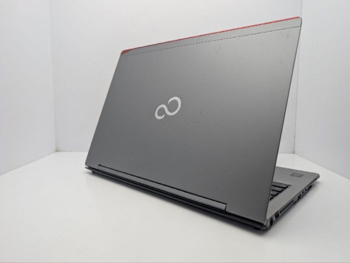 Ноутбук Fujitsu LifeBook U745 / 14" (1920x1080) IPS / Intel Core i7-5600U (2 (4) ядра по 2,6 - 3,2 ГГц) / 12 ГБ DDR3 / 120 ГБ SSD / Intel HD Graphics 5500 / Веб-камера / АКБ не тримає заряд б/в - изображение 8