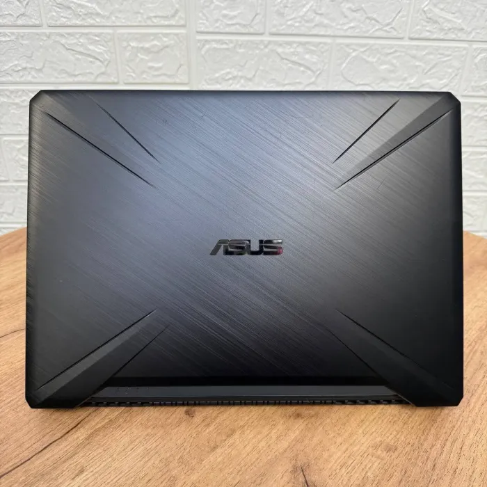 Ігровий ноутбук Б-клас Asus TUF Gaming FX505DV / 15.6" (1920x1080) IPS / AMD Ryzen 7 3750H (4 (8) ядра по 2.3 - 4.0 GHz) / 16 GB DDR4 / 512 GB SSD / GeForce RTX 2060, 6 GB GDDR6, 192-bit / WebCam б/в - зображення 3