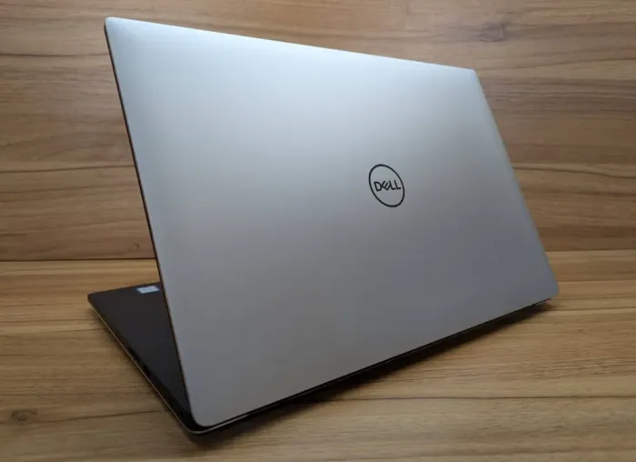 Ігровий ноутбук Dell XPS 15 9570 / 15.6" (3840x2160) IPS Touch / Intel Core i7-8750H (6 (12) ядер по 2.2 - 4.1 GHz) / 32 GB DDR4 / 1000 GB SSD / nVidia Geforce GTX 1050, 4 GB GDDR5, 128-bit / HDMI / Windows 10 б/в - зображення 7