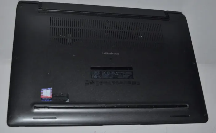 Ультрабук Б-клас Dell Latitude 7400 / 14" (1920x1080) IPS / Intel Core i5-8265U (4 (8) ядра по 1.6 - 3.9 GHz) / 8 GB DDR4 / 256 GB SSD / Intel UHD Graphics / WebCam / HDMI / Windows 11 Pro б/в - зображення 11