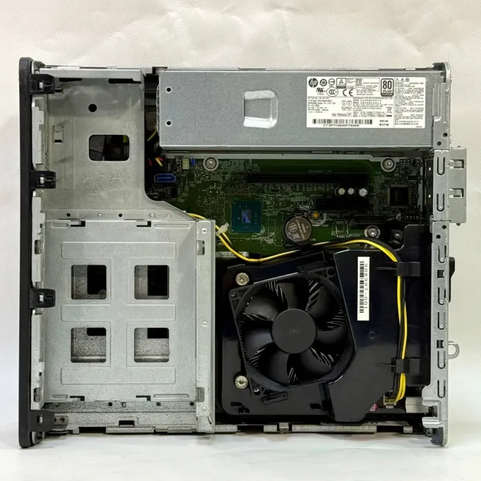 Комп'ютер HP ProDesk 600 G3 SFF / Intel Core i5-7500 (4 ядра по 3,4 - 3,8 ГГц) / 8 ГБ DDR4 / 256 ГБ SSD / Intel HD Graphics 630 б/в - зображення 6