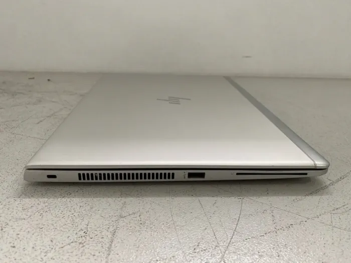 Ультрабук Б-клас HP EliteBook 840 G5 / 14" (1920x1080) IPS / Intel Core i5-8250U (4 (8) ядра по 1.6 - 3.4 GHz) / 8 GB DDR4 / 256 GB SSD / Intel UHD Graphics 620 / WebCam б/в - зображення 4