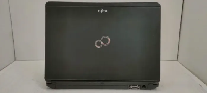 Ноутбук Б-клас Fujitsu LifeBook S792 / 13.3" (1366x768) TN / Intel Core i5-3340M (2 (4) ядра по 2.7 - 3.4 GHz) / 4 GB DDR3 / 320 GB HDD / Intel HD Graphics 4000 б/в - зображення 6