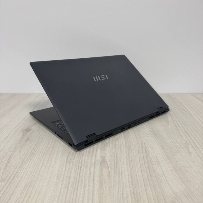 Ультрабук MSI Prestige 16 AI Evo B1M / 16" (3840x2400) OLED / Intel Core Ultra 7 155H (16 (22) ядер по 1.4 - 4.8 GHz) / 32 GB DDR5 / 1000 GB SSD NVMe / Intel Arc Graphics / WebCam б/в - зображення 6