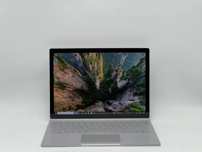 Ноутбук Microsoft Surface Book 2, i5-7300U, 8 GB, 240 GB, Intel HD Graphics 620, 3000x2000, IPS [SH2603793] БУ - зображення 1