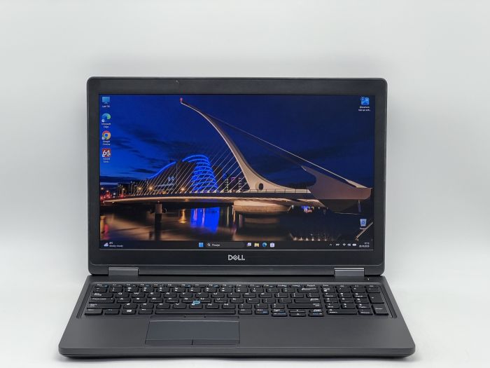 Ноутбук Dell Latitude 5590, i5-8350U, 16 GB, 240 GB, Intel UHD Graphics 620, 1920x1080, IPS [SH2610129] БУ - изображение 1