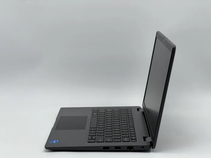 Ноутбук Dell Latitude 3440, i5-1335U, 16 GB, 240 GB, Intel UHD Graphics, 1366x768, TN [SH26031356] БУ - зображення 3