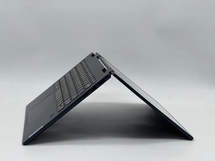 Ноутбук Lenovo IdeaPad 5 2-in-1 14AHP9, AMD Ryzen 5 8645HS, 12 GB, 240 GB, AMD Radeon 760M, 1920x1200, IPS [SH2603762] БУ - зображення 4