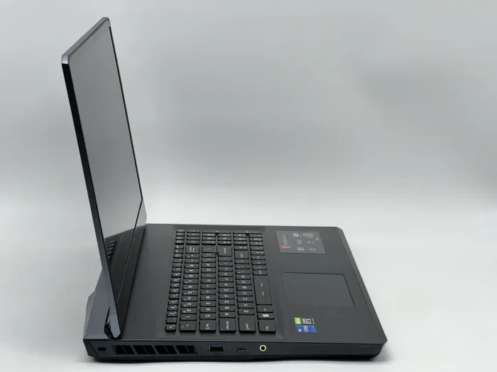 Ноутбук MSI Raider GE76 12UE-456US MS-17K4, i7-12700H, 16 GB, 960 GB, NVIDIA GeForce RTX 3060, 1920x1080, IPS [SH2505278] БУ - изображение 2