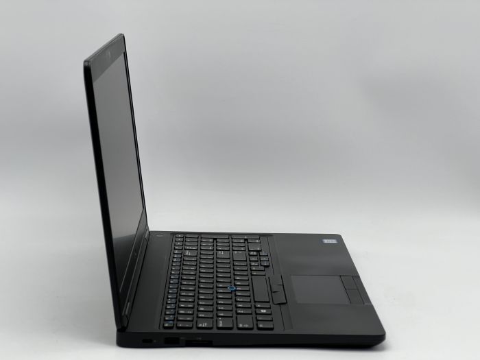Ноутбук Dell Latitude 5590, i5-7300U, 8 GB, 120 GB, Intel HD Graphics 620, 1366x768, TN [SH26061029] БУ - изображение 2