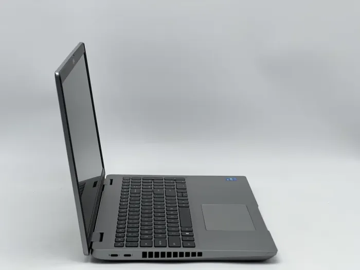 Ноутбук Dell Precision 3561, i5-11400H, 16 GB, 240 GB, Nvidia Quadro T600, 1920x1080, IPS [SH26051019] БУ - зображення 2