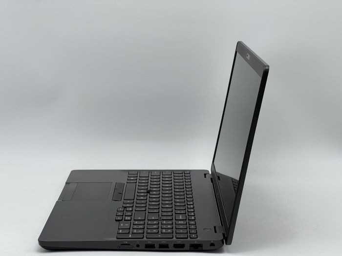 Ноутбук Dell Latitude 5500, i5-8265U, 16 GB, 240 GB, Intel UHD 620, 1920x1080, IPS [SH2504927] БУ - изображение 3