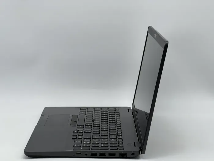 Ноутбук Dell Latitude 5500, i5-8265U, 16 GB, 240 GB, Intel UHD 620, 1920x1080, IPS [SH2504927] БУ - зображення 3