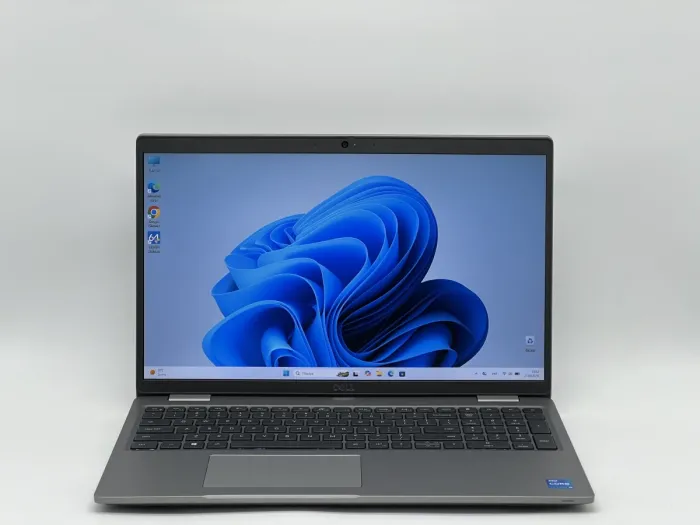 Ноутбук Dell Latitude 5520, i5-1145G7, 16 GB, 240 GB, Intel Iris Xe Graphics, 1920x1080, IPS [SH26061114] БУ - зображення 1