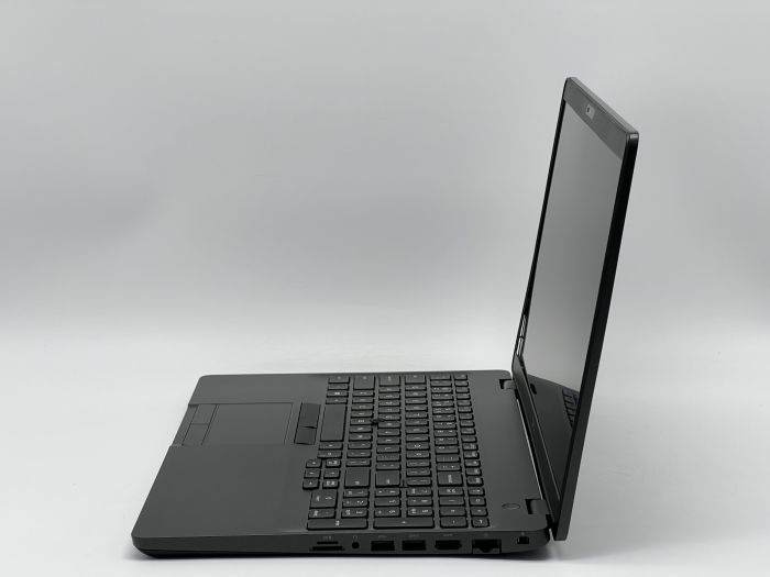 Ноутбук Dell Latitude 5500, i5-8265U, 16 GB, 240 GB, Intel UHD Graphics 620, 1920x1080, IPS [NS2509219] БУ - изображение 2
