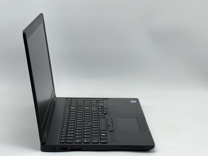 Ноутбук Dell Latitude 5590, i5-8365U, 16 GB, 240 GB, Intel UHD Graphics 620, 1920x1080, IPS [SH2609400] БУ - изображение 2