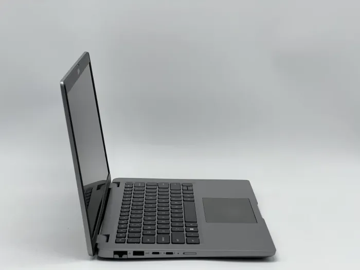 Ноутбук Dell Latitude 5440, i5-1345U, 16 GB, 240 GB, Intel Iris Xe Graphics, 1920x1080, IPS [SH2603671] БУ - зображення 2