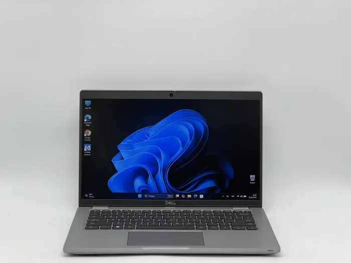Ноутбук Dell Latitude 5430, i5-1235U, 16 GB, 240 GB, Intel Iris Xe Graphics, 1920x1080, IPS [SH2604605] БУ - изображение 1