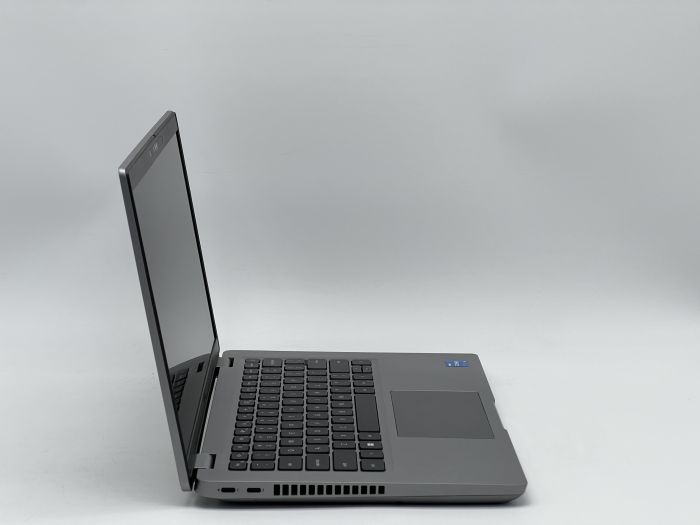 Ноутбук Dell Latitude 5431, i5-1240P, 16 GB, 240 GB, Intel Iris Xe Graphics, 1920x1080, IPS [SH26031052] БУ - зображення 2