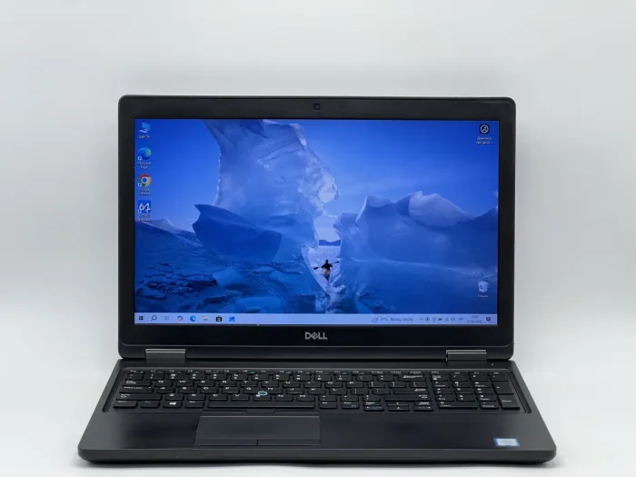 Ноутбук Dell Latitude 5590, i5-7300U, 8 GB, 120 GB, Intel HD Graphics 620, 1366x768, TN [SH26061019] БУ - изображение 1
