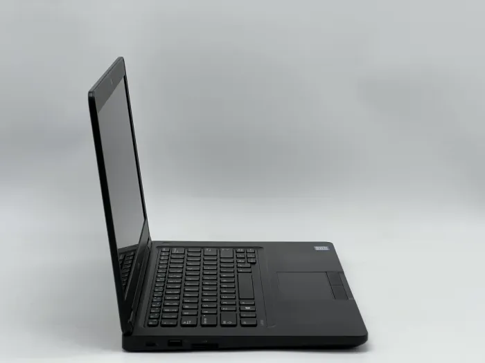 Ноутбук Dell Latitude 5480, i5-7300HQ, 16 GB, 240 GB, Intel HD Graphics 630, 1366x768, TN [SH2604576] БУ - зображення 2