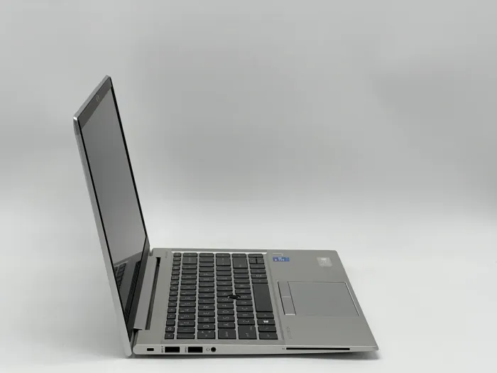 Ноутбук HP EliteBook 840 G8, i5-1145G7, 16 GB, 240 GB, Intel Iris Xe Graphics, 1920x1080, IPS [SH2605218] БУ - зображення 2