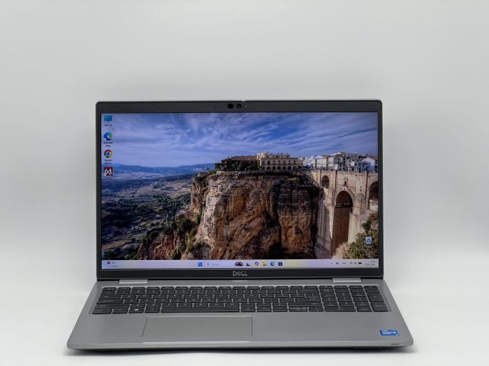 Ноутбук Dell Latitude 5520, i5-1145G7, 16 GB, 240 GB, Intel Iris Xe Graphics, 1920x1080, IPS [SH2601259] БУ - зображення 1