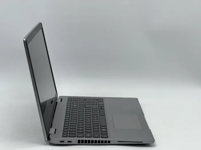 Ноутбук Dell Latitude 5520, i5-1145G7, 16 GB, 240 GB, Intel Iris Xe Graphics, 1920x1080, IPS [SH2605207] БУ - зображення 2