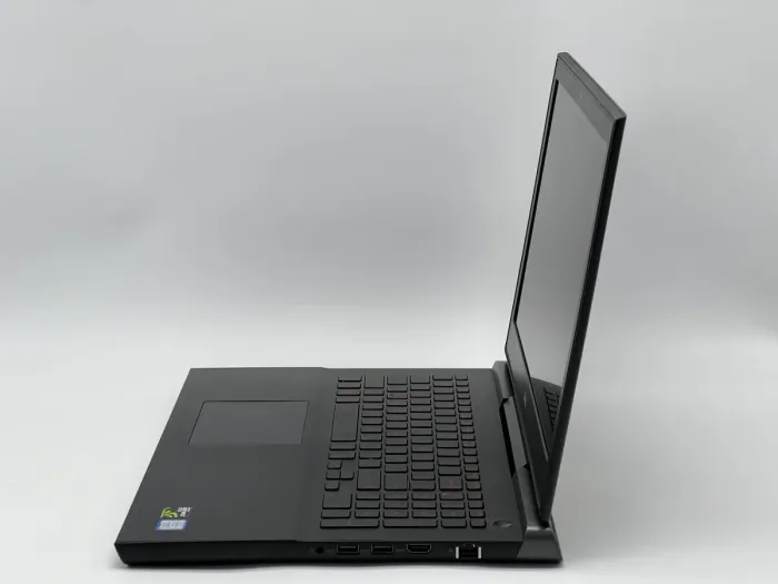 Ноутбук Dell Inspiron 15 7000, i7-7700HQ, 16 GB, 960 GB, NVIDIA GeForce GTX 1050 Ti, 1920x1080, IPS [SH2604171] БУ - зображення 3