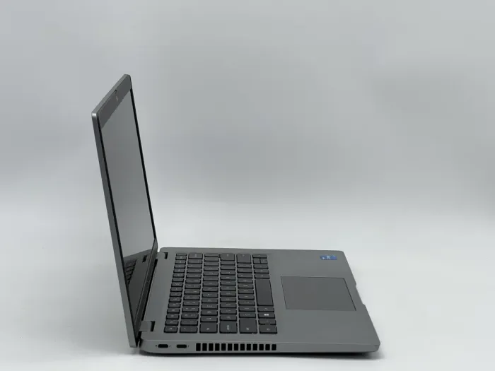 Ноутбук Dell Latitude 5430, i5-1235U, 16 GB, 240 GB, Intel UHD Graphics, 1920x1080, IPS [SH26051106] БУ - зображення 2