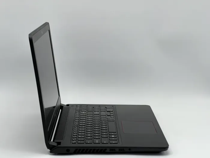Ноутбук Dell Inspiron 15-7559, i5-6300HQ, 16 GB, 480 GB, NVIDIA GeForce GTX 960M, 1920x1080, IPS [SH2602931] БУ - зображення 2