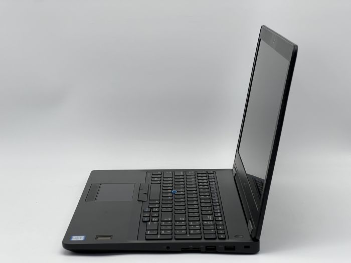 Ноутбук Dell Latitude E5570, i5-6300U, 8 GB, 240 GB, Intel HD Graphics 520, 1366x768, TN [SH2604549] БУ - изображение 3