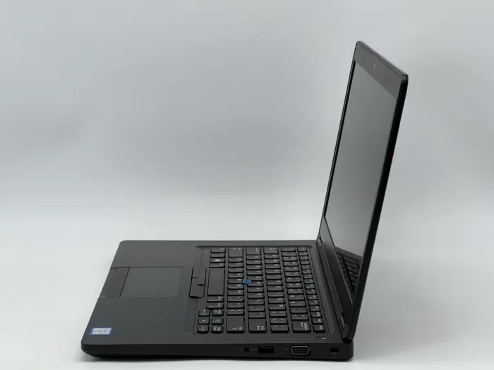 Ноутбук Dell Latitude 5480, i5-6300U, 8 GB, 120 GB, Intel HD Graphics 520, 1366x768, TN [DV2608243] БУ - зображення 3