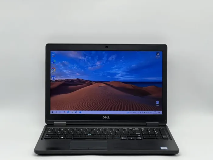 Ноутбук Dell Latitude 5590, i5-7300U, 8 GB, 120 GB, Intel HD Graphics 620, 1366x768, TN [SH2605897] БУ - зображення 1