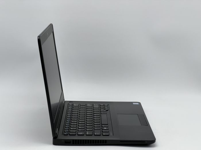 Ноутбук Dell Latitude E5470, i5-6300U, 8 GB, 120 GB, Intel HD Graphics 520, 1366x768, TN [SH26051341] БУ - зображення 2