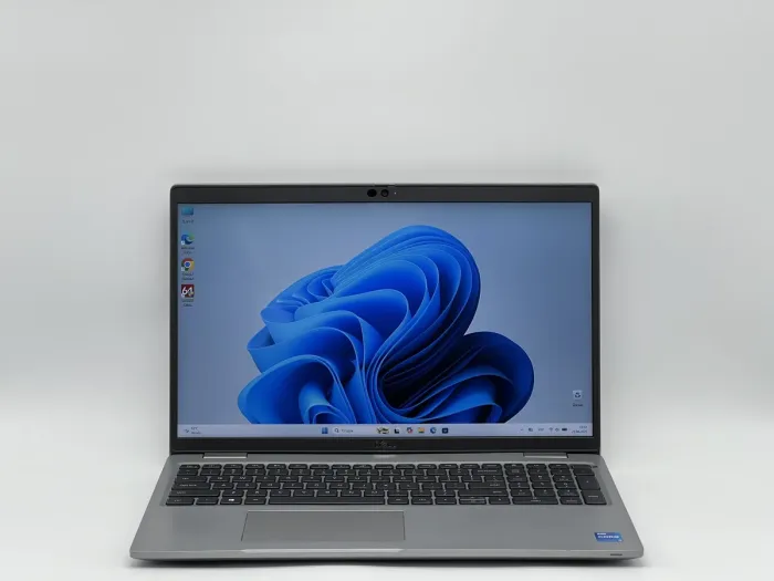 Ноутбук Dell Latitude 5520, i5-1135G7, 16 GB, 240 GB, Intel Iris Xe Graphics, 1920x1080, IPS [SH26031338] БУ - зображення 1