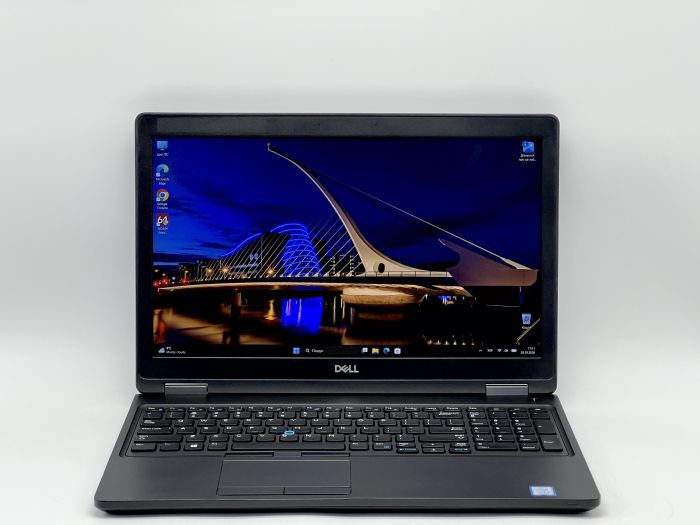 Ноутбук Dell Latitude 5590, i5-8350U, 16 GB, 240 GB, Intel UHD Graphics 620, 1920x1080, IPS [SH2610130] БУ - изображение 1